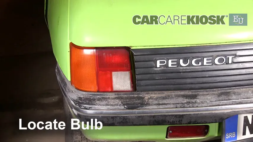 1986 Peugeot 205 GL 1.1L 4 Cyl. Lights